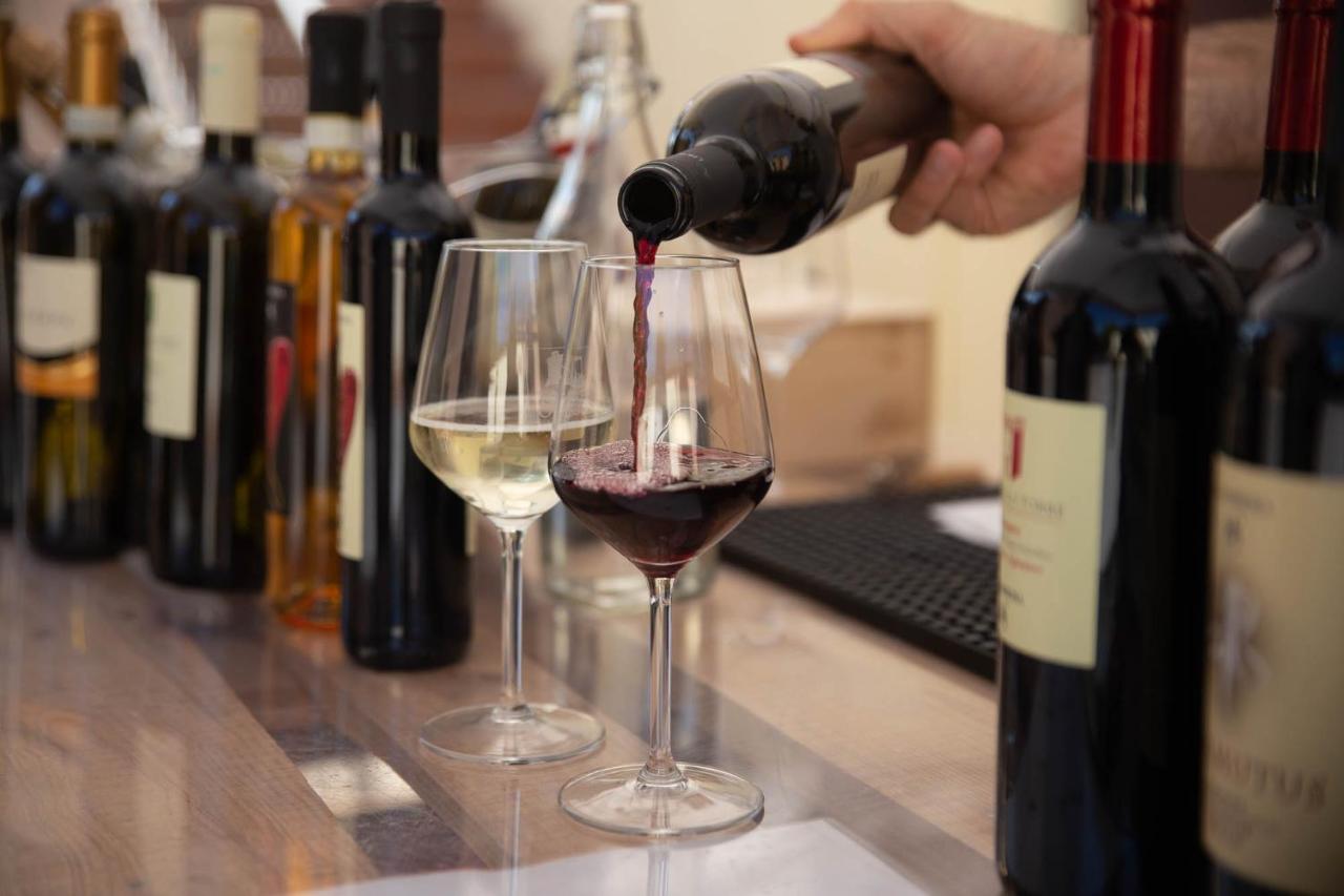 Agriturismo E Cantina La Sabbiona 파엔차 외부 사진