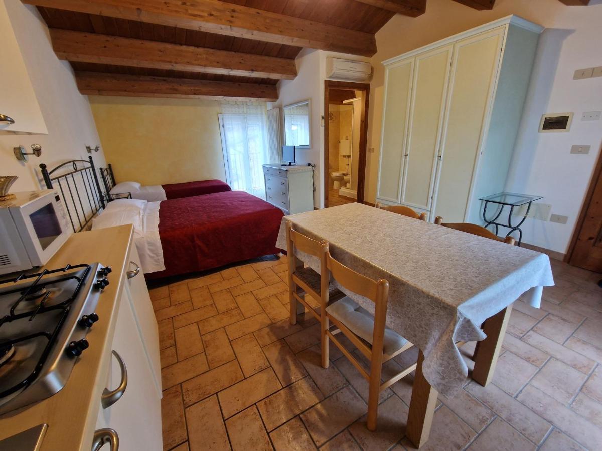Agriturismo E Cantina La Sabbiona 파엔차 외부 사진