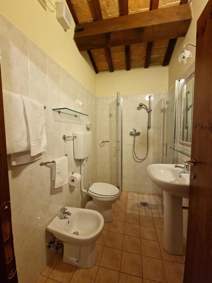 Agriturismo E Cantina La Sabbiona 파엔차 외부 사진